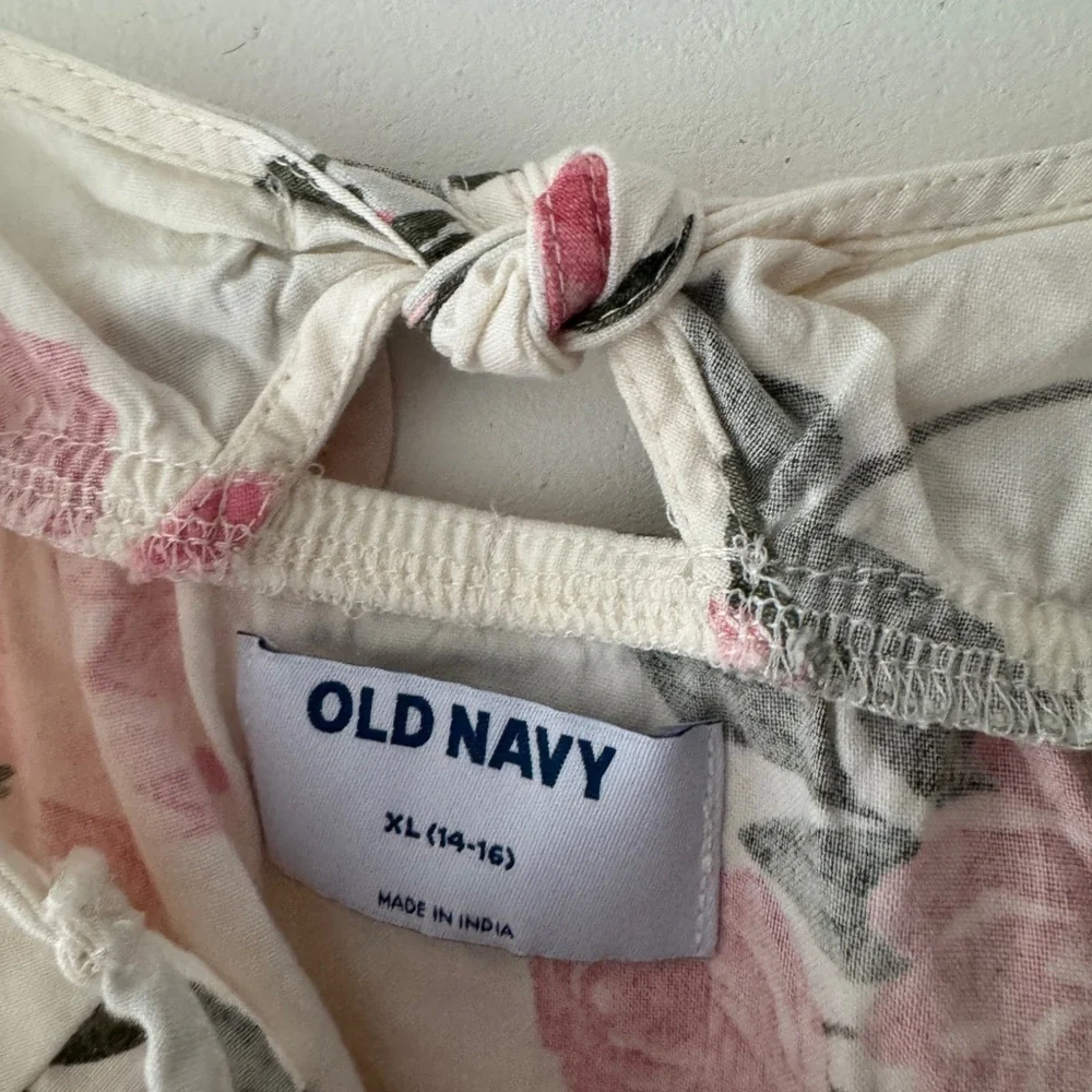Old Navy Girls Adjustable Tie Back Cami White and Pink Rose Floral‎ Print